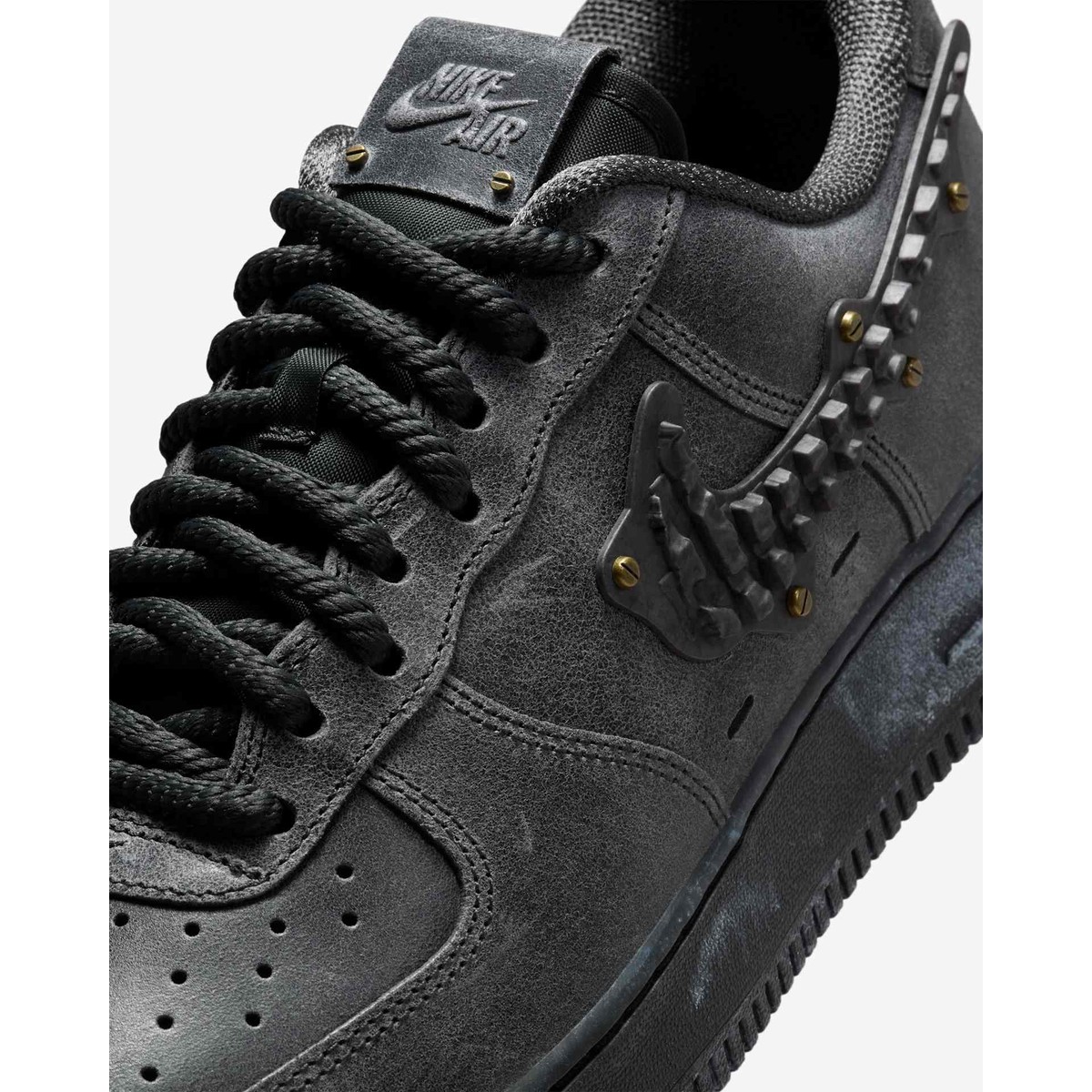 Nike Air Force 1 '07 LV8 1